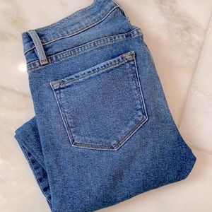 FRAME size 25 ankle length, low waist